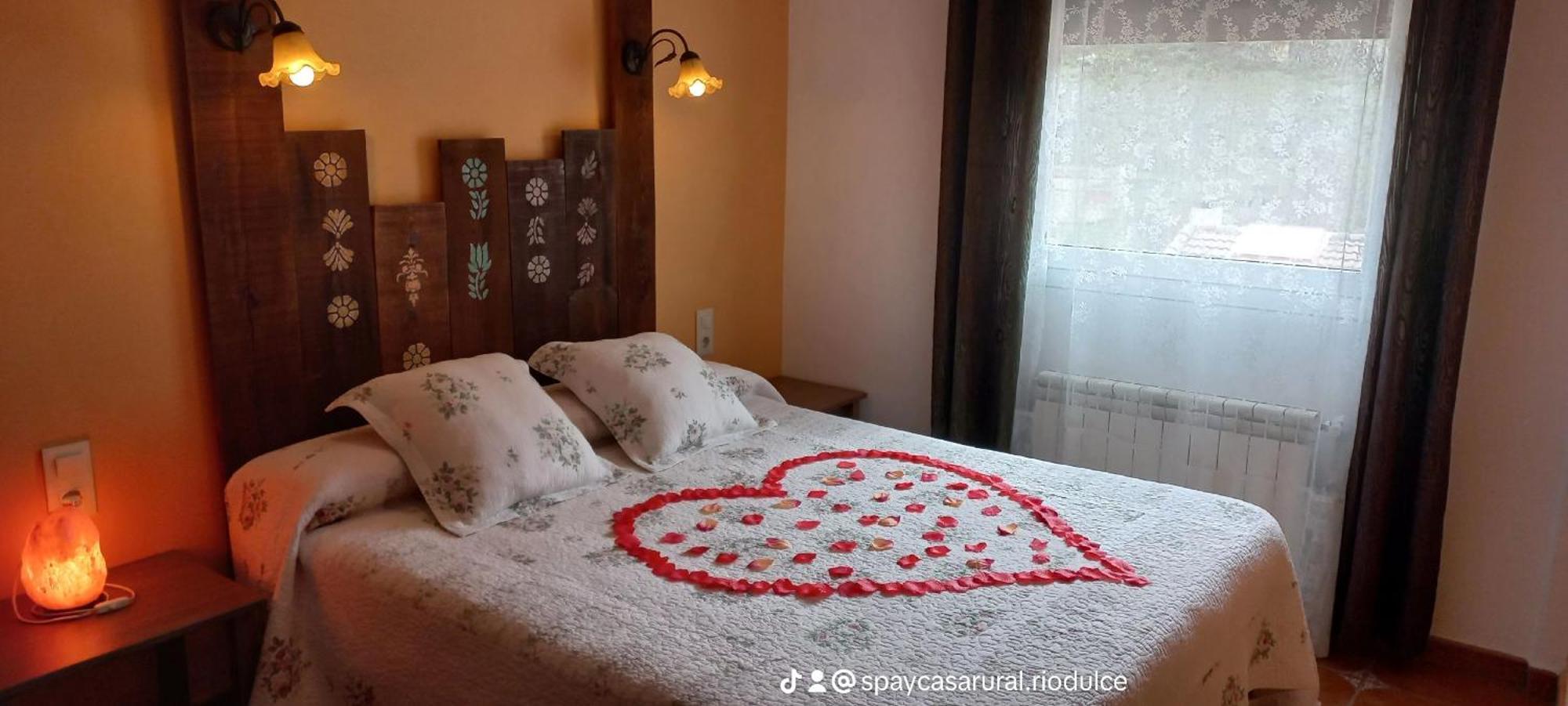Spa Y Casa Rural Rio Dulce Aragosa Oda fotoğraf